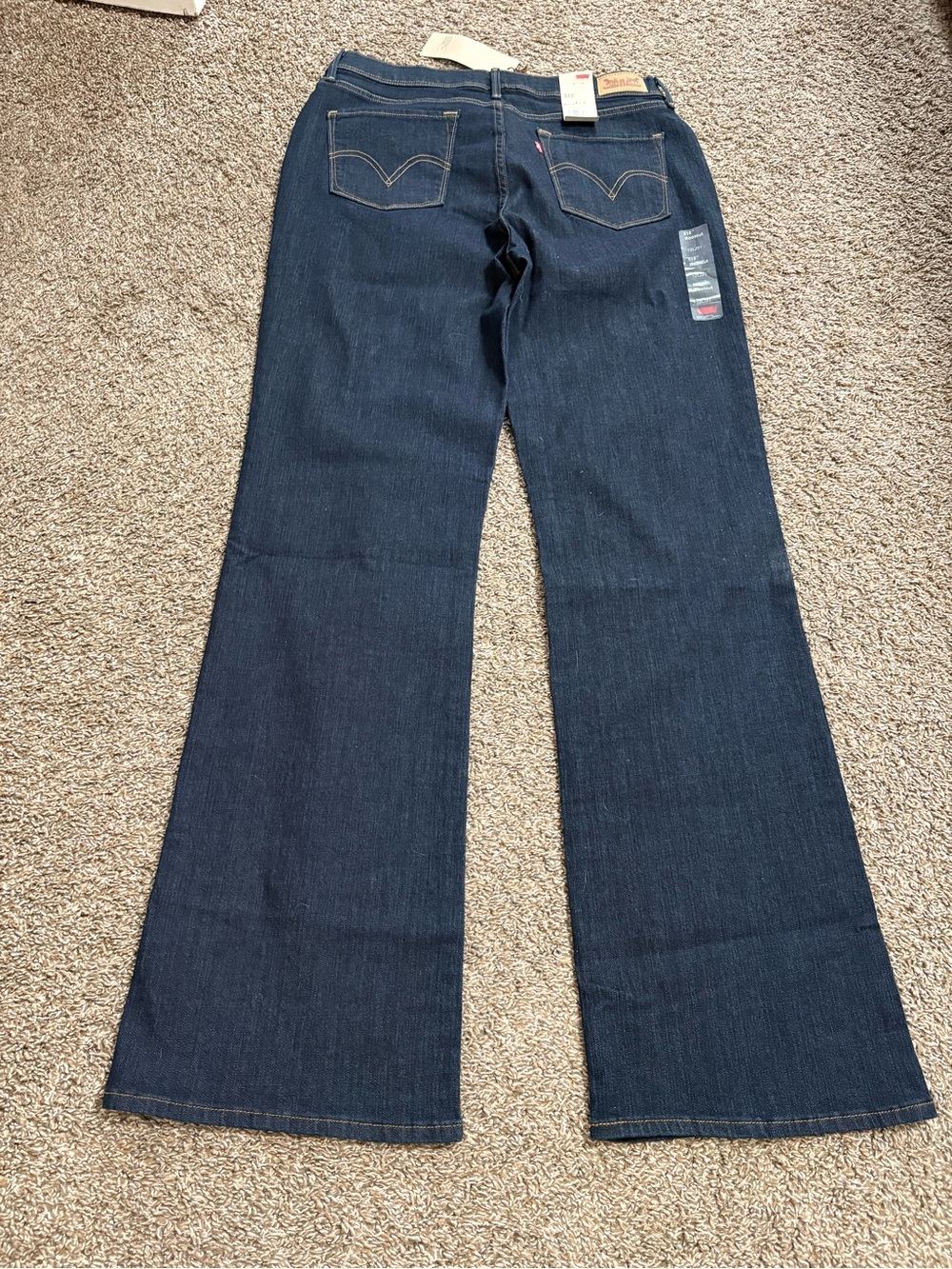 Levi's Dark Perfectly Sliming Blue boot cut Jeans - Picture 9 of 9